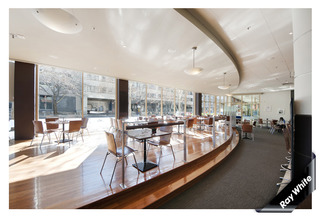 'Waldorf On London' Restaurant (2012-07-23)