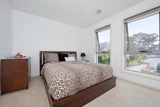 Bedroom 3 (2011-12-08)