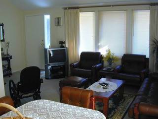 Lounge (2001-11-16)