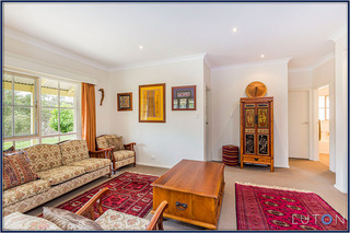 Lounge Room (2015-02-04)