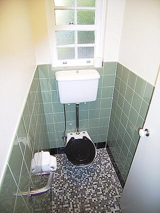 WC (2005-06-08)