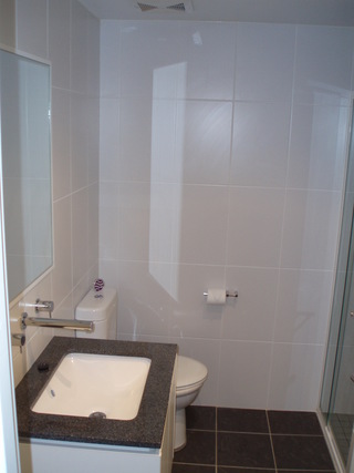 Ensuite (2007-09-18)