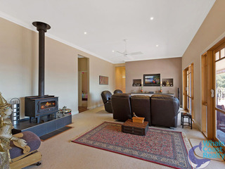Living Room (2015-09-17)