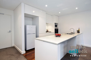 Kitchen (2014-09-02)
