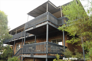 Rear Entertaining Decks (2011-03-17)