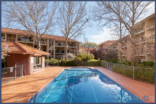 Pool (2013-04-04)