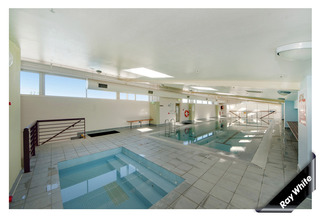 Indoor Pool & Spa (2012-07-23)