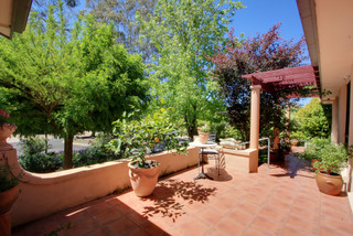 Front porch area (2013-11-01)