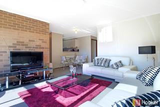 Lounge Room (2012-05-25)