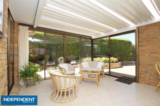 Sunroom (2011-10-12)