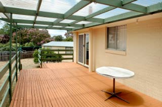 Deck (2006-02-24)