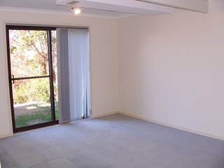 Bed 1 (2006-05-08)