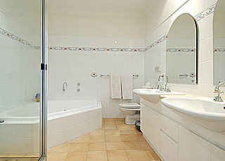 Bathroom (2003-09-11)