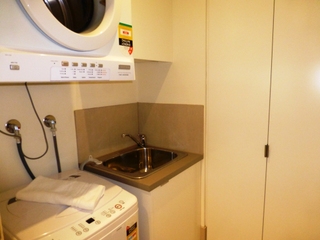 Laundry Appliances Included (2015-02-27)
