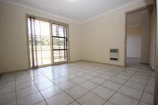 Family room (2015-02-26)