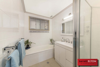 Bathroom (2015-03-13)