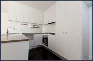 Kitchen (2011-12-23)