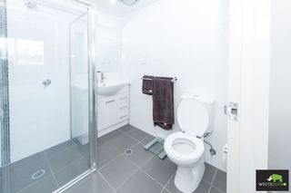 Bathroom (2016-07-13)