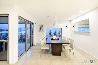 Dining Area (2016-06-21)