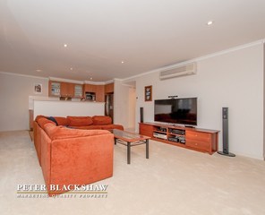 Living Room (2012-07-26)