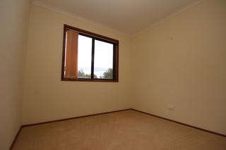 Bedroom (2014-02-27)
