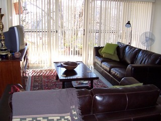 Lounge Room (2012-11-13)
