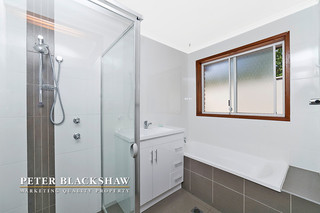 Bathroom (2014-03-14)