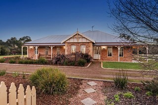 Bed Houses For Sale In Hendy Bed Houses For Sale In Hendy
