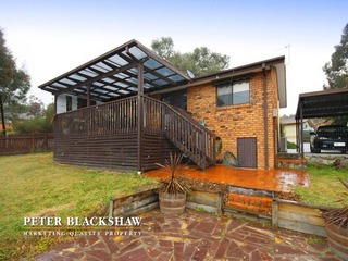 Rear garden (2011-05-25)