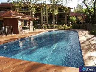 Pool (2005-12-21)