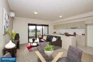Lounge Room (2012-07-25)
