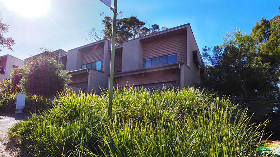 lululemon harbour townhouses for sale