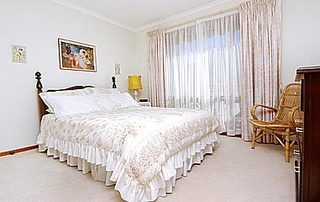 Bedroom (2004-05-19)