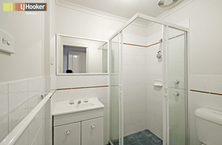 Ensuite (2011-03-11)