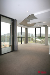 Living Room (2010-11-20)