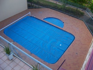 Pool (2013-10-08)