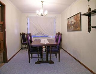 Dining (2008-08-05)