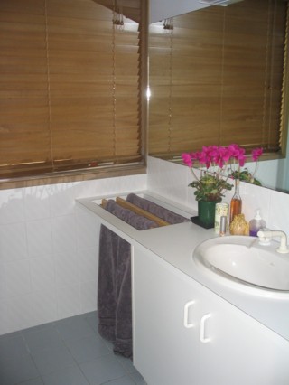 Ensuite (2004-04-20)