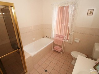 (2013-10-04)