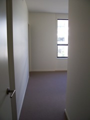 Bedroom 1 (2011-12-07)