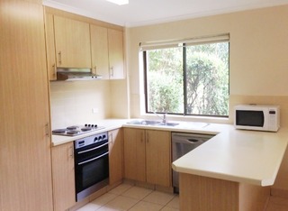 Kitchen (2014-10-13)