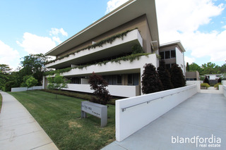 Standard Photo (2015-07-27)