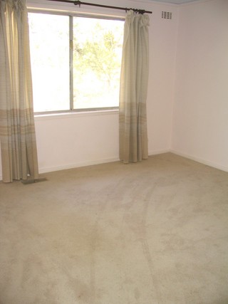 Bed 1 (2004-04-01)