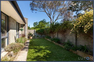 Courtyard (2014-08-27)