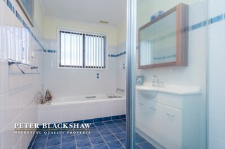 Bathroom (2013-05-01)