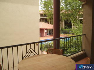 Balcony (2005-12-21)