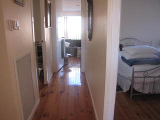 Hallway (2010-05-11)