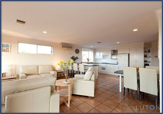 Family Kitchen Area (2011-08-24)