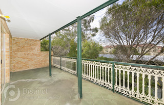 Balcony (2019-08-07)