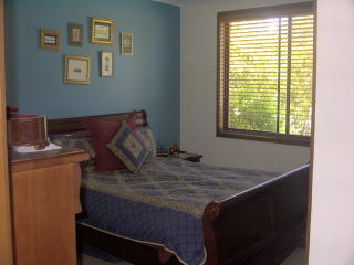Bed 1 (2004-12-03)